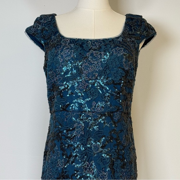 Alex Evenings Embroidered Lace And Sequins Cap Sleeve Gown Women’s Size 6 Petite - Picture 5 of 16